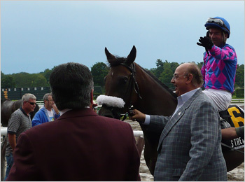 Raffie's Treasure returns to the winner's circle